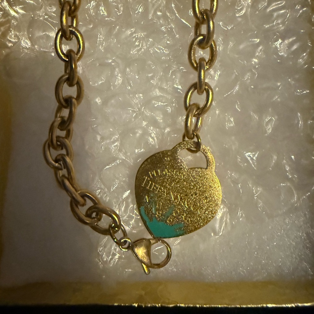 Gold Heart Pendant Necklace